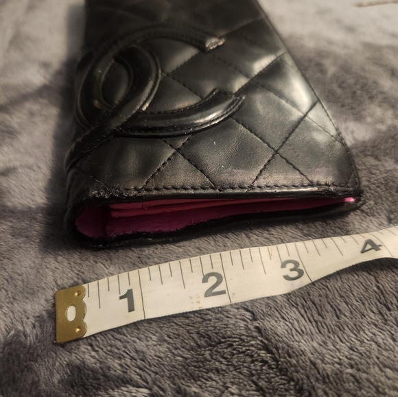 Chanel wallets - Picture 2 of 11